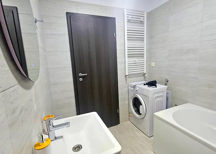 One Fancy Apartman *